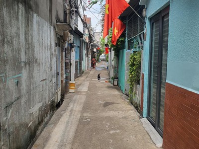 Bán nhà 2 tầng, 38m2, ngõ 6, hiệp bình chánh, thủ đức, 3.7 tỷ, sổ đỏ 4