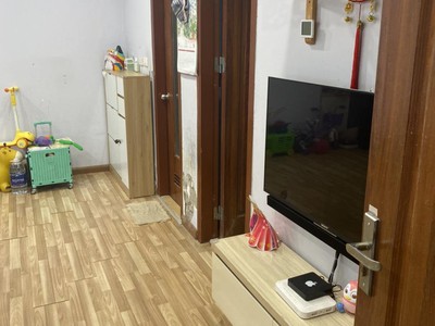Cần bán gấp căn hộ 74m    3 ngủ, 2 vs   tầng trung   ct12 kim văn kim lũ, hoàng mai, hà nội 3
