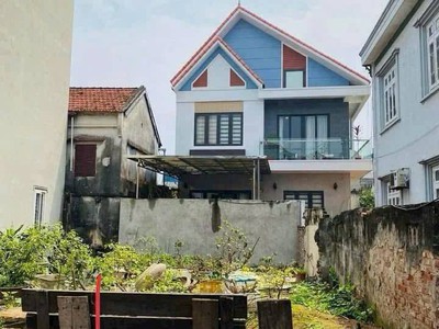 Siêu phẩm ngọc hồi , gần quốc lộ 1a, gần trục chính liên xã- đường thông ô tô tránh chỉ có duy nhất 2