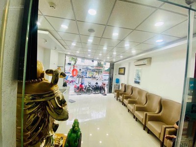 Bán gấ.p nhà mặt tiền sư vạn hạnh q10  lửng,6lầu,có tm  5.3x11m-20.5tỷ tl. 4