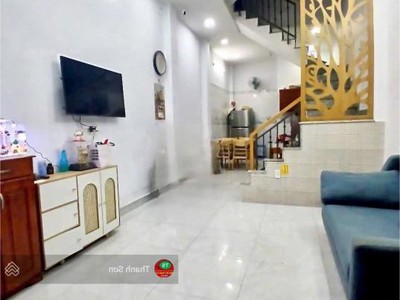  bán nhà hẻm 4m lý thái tổ, q.10, sát mt, 8.x tỷ 0