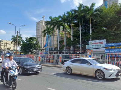 Bán biệt thự phố hiệp bình chánh   4 tầng   7x17m   nội thất đại gia   mtkd cực đẹp   gần coopmart 0