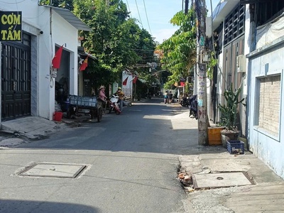 Nhà bán. bình tân 6.4 tỷ.gần aeon 0
