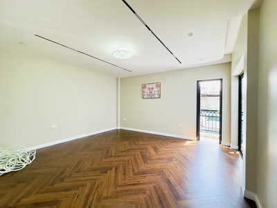 Siêu phẩm  nhà lô góc 8m mặt phố minh khai   5 tầng thang máy   ở ngay 50m2   10 tỷ 3