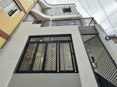 1 bán nhà thích quảng đức - 64m2 - 4 tầng - hxh sát- full nội thất - 7.x 0
