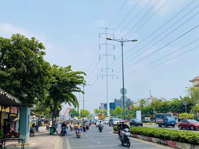 Đất mặt tiền phạm văn đồng 4200m2 ngang 80m shr hoàn công đủ giá 270tỷ lh 0949351891 mr toan 2