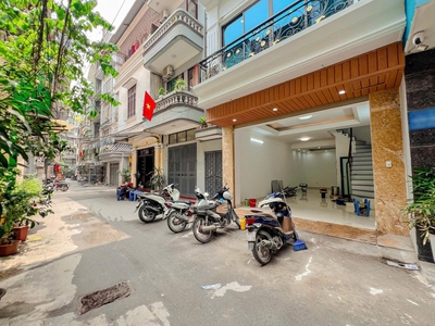 Phân lô hoàng văn thái - ngõ thông ôtô tránh - 5 tầng thang máy - giá 21 tỷ 0