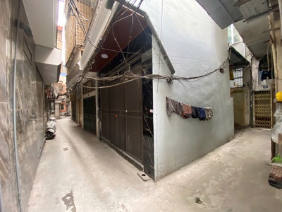 Chính chủ cho thuê nhà nguyên căn ngõ 43 chùa bộc 1