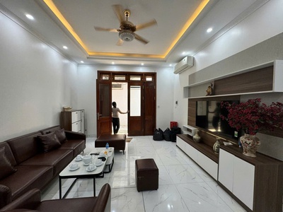 Bán nhà bằng liệt- hoàng mai, 43 m2, 5 tầng, mặt tiên 4 m, giá 11,8 tỷ. 2