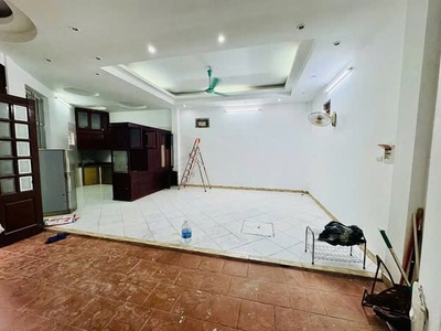 Siêu hot  - chính chủ cho thuê nguyên căn 4 tầng xa la - giá  mềm  chỉ 12 triệu 2
