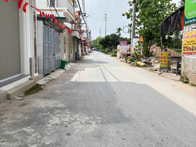  lô đất vuông vắn 2 mặt ngõ   trung tâm xã tiền yên 0
