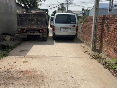Chính chủ gửi bán lô đất đẹp 90m2 tại đồng trữ chương mỹ ngay gần khu công nghiệp đường 2 oto tránh 1