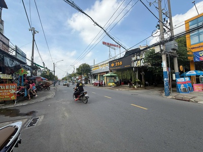 Bán Đất Góc 2 Mặt Tiền Kinh Doanh Nguyễn Tri Phương Dĩ An 1