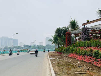 Cạnh Thung Lũng Hoa Hồ Tây 180M2 Mặt Tiền 10M 99 Tỷ Có Vỉa Hè cách Hồ Tây 100M 0