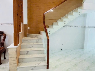 Nhà hẻm thị trấn Đức Hòa dt 130m2 1 lầu 3pn 3wc giá 2,6 tỷ 6