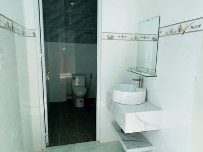Nhà hẻm thị trấn Đức Hòa dt 130m2 1 lầu 3pn 3wc giá 2,6 tỷ 10
