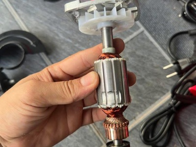 Máy mài chạy điện 220v KAMATEC 3