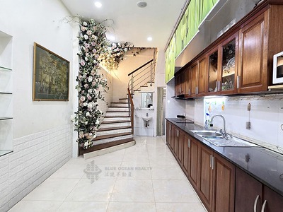 Nhà đẹp phố thụy khuê, tây hồ, 3 mặt thoáng, 45m , 4 tầng, nhỉnh 8 tỷ 0