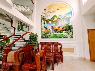 Nhà hẻm 5m, hẻm 1/, sát mặt tiền nguyễn văn đậu, dt 44m2  4m x 11m , 4 tầng, giá chỉ 5.x tỷ 0