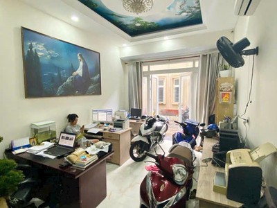 Xíu 12 tỷ-khu vip quận 5-hẻm xe tải tránh-sát chợ an đông-49m2-4tầng,4pn 1