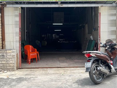 Giảm mạnh  bán nhà 5x22m, hẻm 8m lê đức thọ thông kênh tham lương. chỉ 7.6 tỷ 0
