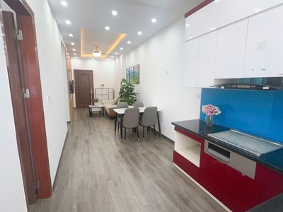 Cần bán gấp căn hộ 2pn - 2vs chung cư  mặt đường nguyễn xiển   giá chỉ 3 tỷ 2