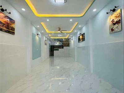  bán nhà 59m    4 tầng btct   tân kỳ tân quý   5pn   cách ngã tư trường chinh 100m   chỉ 6 tỷ 4
