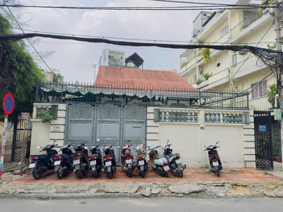Giảm 1,2 tỷ  biệt thự ngang hiếm 10m mt nguyễn an ninh, bt - dt:  10x22m  - 205m2, 2 tầng. giá 25 0