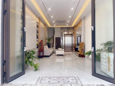 Bán nhà hàng như tiếp, bồ đề, long biên, siêu phẩm 7 tầng, xây mới, full nội thất cao cấp, thang 1