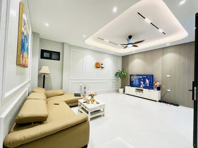 Bán nhà phố minh khai - 50m vuông xây 5tầng thang máy - mặt tiền 6m - vài mét ra mặt phố 1