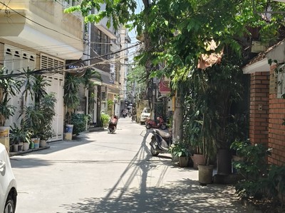 Bán gấp ngõ phố thai hà, ô tô đỗ cửa, kinh doanh đỉnh , 61m 16 tỷ 1