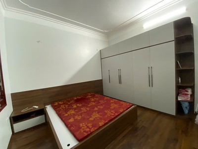 Bán nhà phố trạm, long biên - 6 tầng, thang máy xịn, 39 tỷ 3