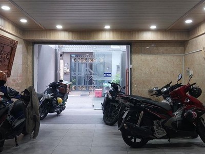 Bán khách sạn đang khai thác, cmt8 quận 3, 7 tầng, thu nhập 150tr/tháng, giá 30 tỷ tl 3