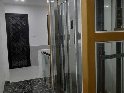 Bán nhà mới đẹp ô tô qua vào nhà phố chu huy mân 70 m2,x  5 tầng,mặt tiền 3.5m, 12.3 tỷ long biên. 2