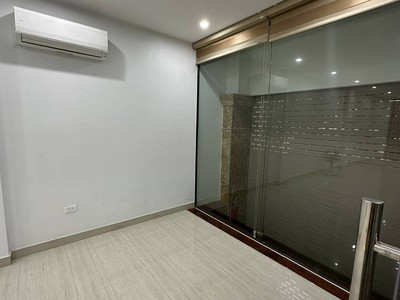 Nhà 8 tầng thang máy   sử dụng 60m    trung tâm cầu giấy   giá chỉ 25 tỷ 4