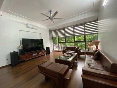 Bán nhà phố trạm, long biên - 6 tầng, thang máy xịn, 39 tỷ 0