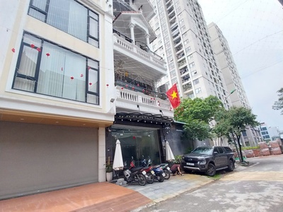 Cc bán gấp nhà kim đồng - 55m 5t vỉa hè rộng - kinh doanh mọi mặt hàng - 2 ngõ. chỉ hơn 17 tỷ 0