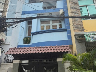 Vị trí cực sang - hẻm xe hơi phan văn trị, qbt -  4 x 13m  - kc: 1 trệt 2 lầu - giá 7,8 tỷ 0
