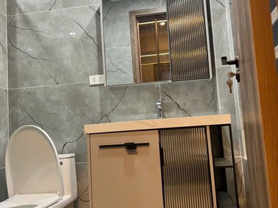 Nhà mới ngõ thông ba gác qua phố nguyễn văn cừ 66m2,x  6 tầng,mặt tiền  5.1m, 10.5 tỷ long biên. 2