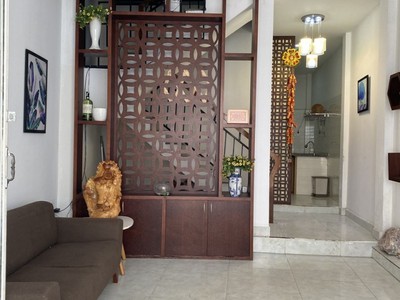 Kiệt nhựa ô tô thẳng thông gần mt hàn mặc tử, 40m2, 2 tầng đẹp, 2.xx tỷ 0