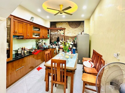 Hiếm  vị trí vàng trương định   kinh doanh sầm uất   oto  ngõ thông  13.2 tỷ 2