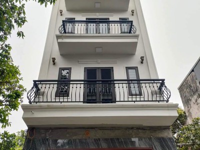 Nhà học viên tài chính - bắc từ liêm - dt30m2 - 5 tầng - giá 5,5 tỷ - để ở , cho thuê , ngõ thông 0