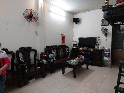 Bán nhà ở hồng tiến, bồ đề, sát mặt phố, ngõ oto vào rộng 142m, mặt tiền: 5.8m, 22 tỷ 4 4