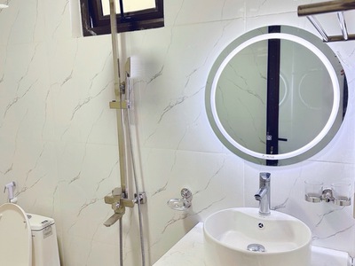 Nhà học viên tài chính - bắc từ liêm - dt30m2 - 5 tầng - giá 5,5 tỷ - để ở , cho thuê , ngõ thông 3