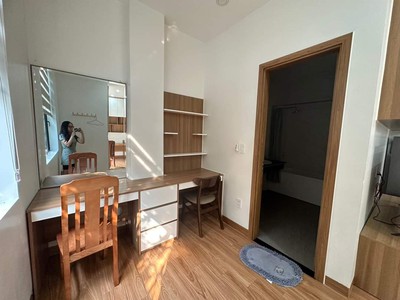 Cho thuê nguyên căn 5 phòng ngủ tại Vinhomes Marina 3