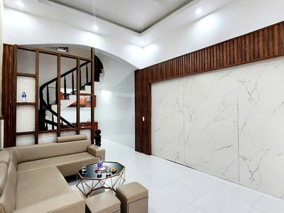 Nhà 3 tầng thiên lôi - sân cổng riêng, 45m, gần aeon, giá 2.55 tỉ 1