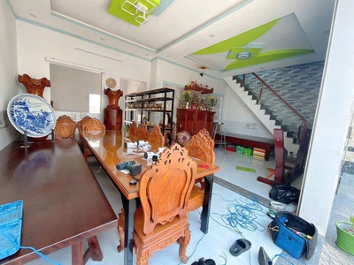 Bán nhà 2 tầng 81m2 hóa an,đường nhựa 2 xe hơi,gần chợ cá hóa an 2
