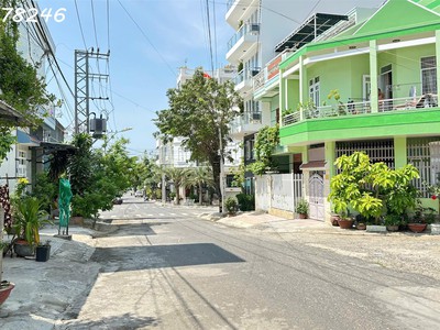Cần bán 2 lô đất liền kề tặng 2 căn nhà tại vĩnh hòa 4
