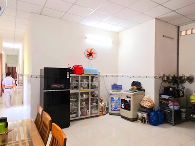 Kinh khủng khiếp, nhà dt 201m2, ngang 6, mặt tiền, quận 9, giá chỉ 2.96ty 4
