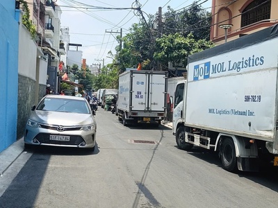 Bán nhà hxh hậu giang - ngay nguyễn văn luông, dt:8x19m, 2 tầng cũ, 15.9 tỷ 2